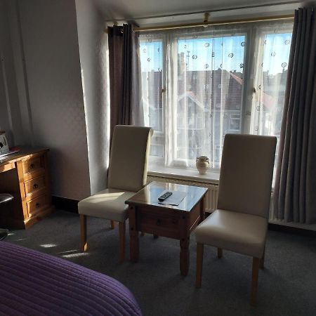 Maluth Lodge Great Yarmouth Bagian luar foto