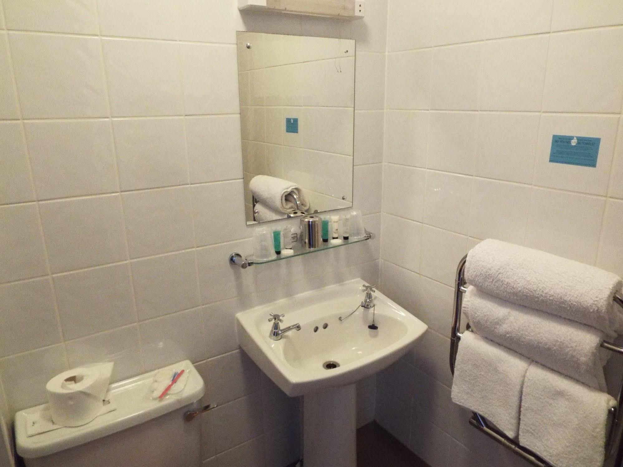 Maluth Lodge Great Yarmouth Bagian luar foto